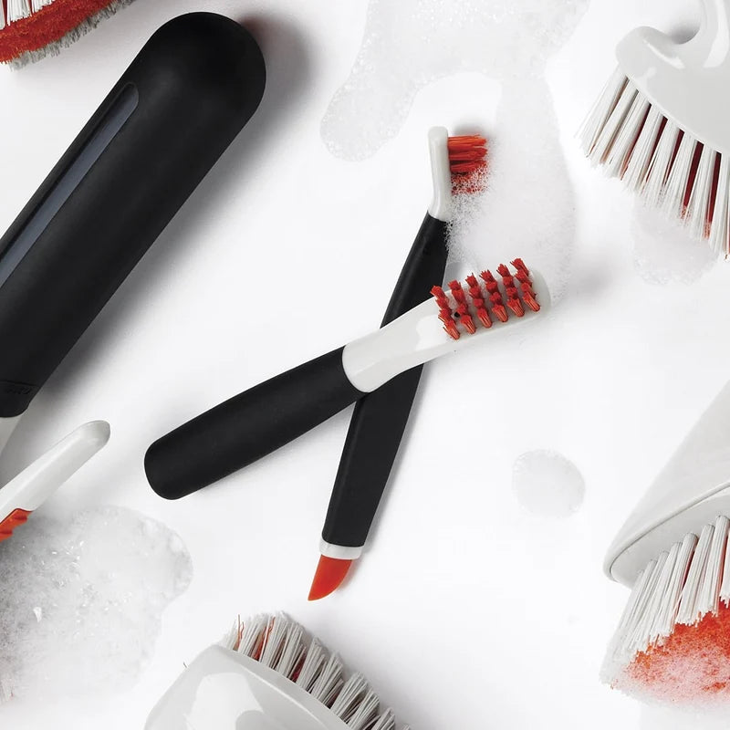 Good Grips Deep Clean Brush Set – Multi-Purpose Cleaning Brushes